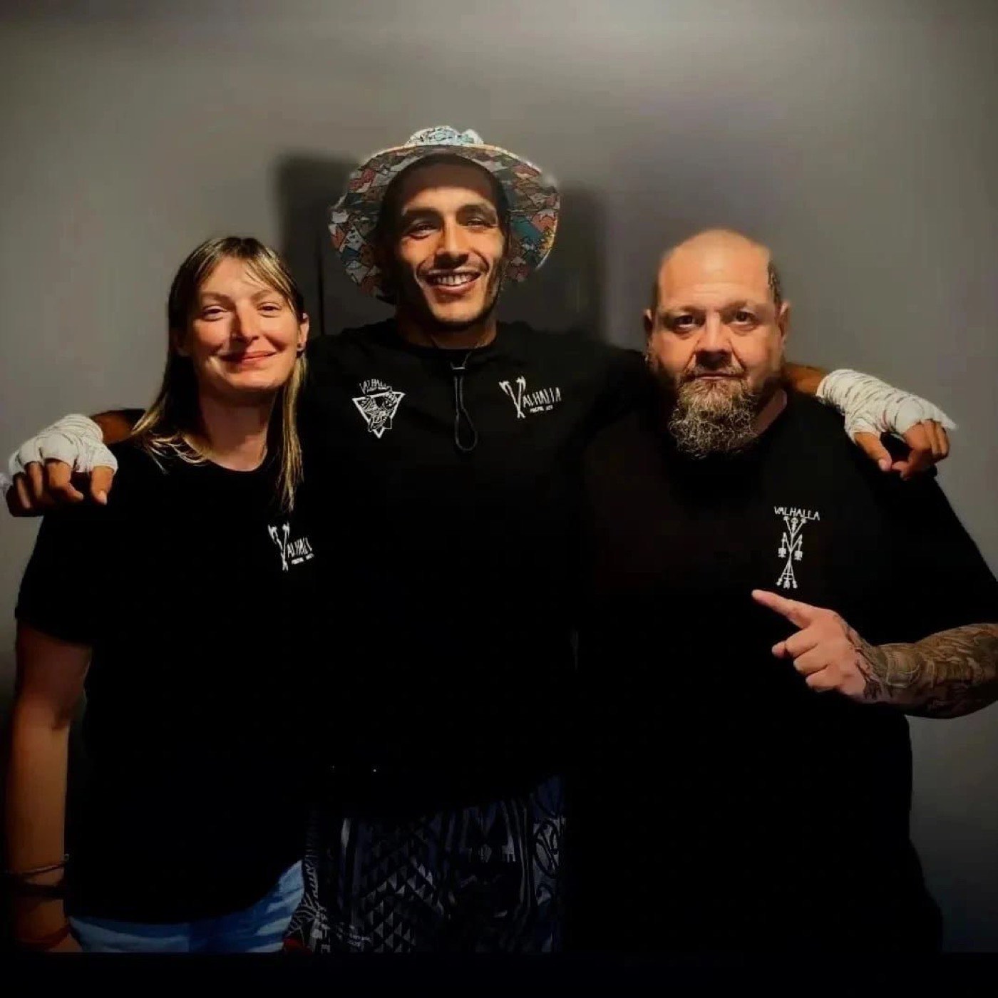 Team photo of Valhalla Martial Arts fighters and coaches